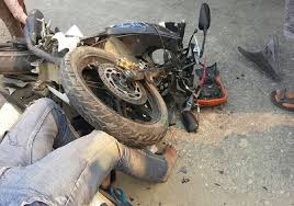 सिन्धुपाल्चोकको चौतारा साँगाचोकगढीमा मोटरसाइकल दुर्घटना हुँदा दुई जनाको ज्यान गयो